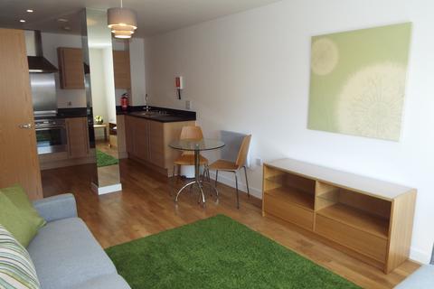 1 bedroom apartment to rent, Quayside Bute Crescent, Cardiff, CF10