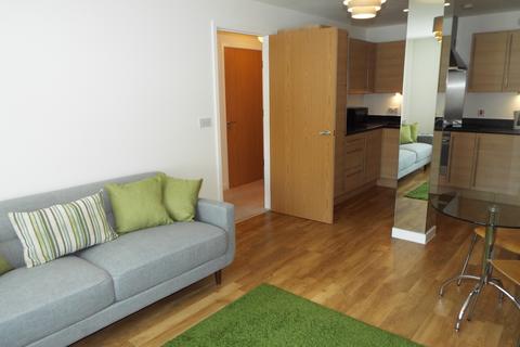 1 bedroom apartment to rent, Quayside Bute Crescent, Cardiff, CF10