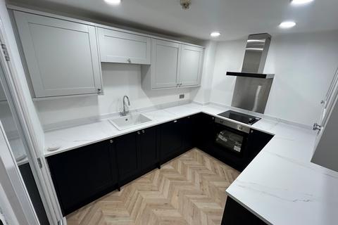 undefined, Waterloo Road, Liverpool, L3