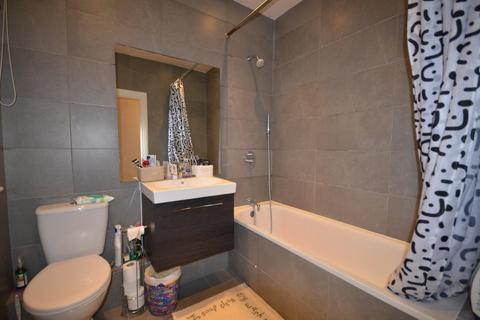 2 bedroom flat to rent, Bridge Road, Wembley, Middlesex, HA9 9AB