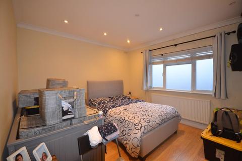 2 bedroom flat to rent, Bridge Road, Wembley, Middlesex, HA9 9AB