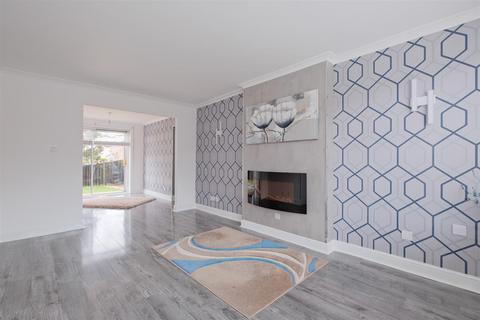 undefined, Carrick Vale, Motherwell