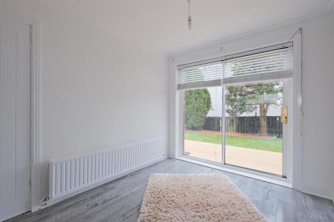 undefined, Carrick Vale, Motherwell