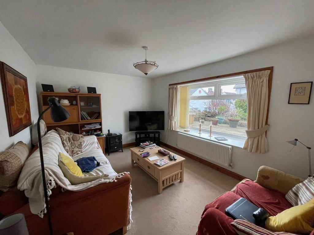 Myrtle cottage loung