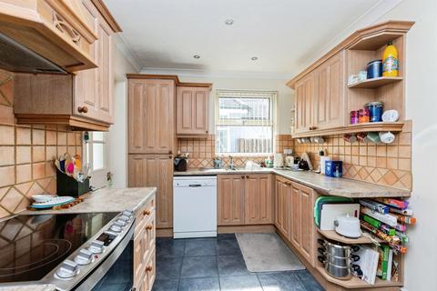 3 bedroom detached bungalow for sale, New Road, Bournemouth