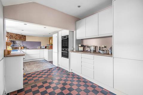 undefined, St Albans Road, Codicote, SG4