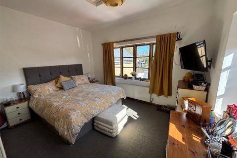 undefined, The Parade, Wellington, Telford, Shropshire, TF1