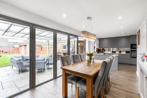 4 bedroom semi-detached house for sale, Rowans, Welwyn Garden City, AL7