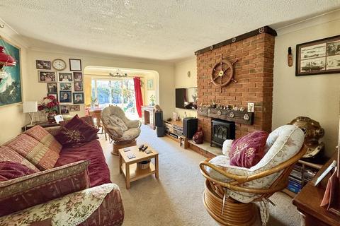 2 bedroom end of terrace house for sale, Gunville Crescent, Muscliffe, Bournemouth, BH9