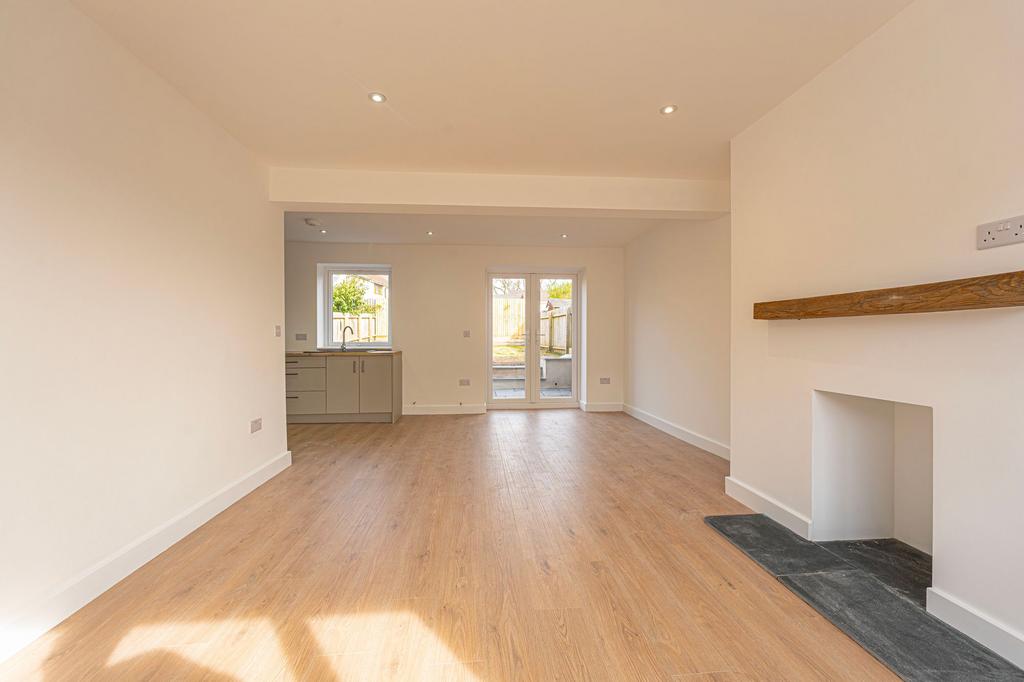 Living/Dining Room