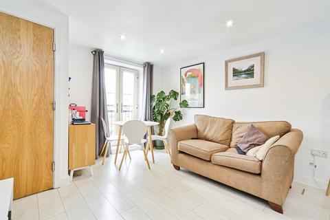 undefined, Holts Crest Way, Leeds