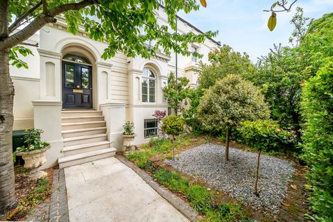 Park Hall Road, West Dulwich, SE21