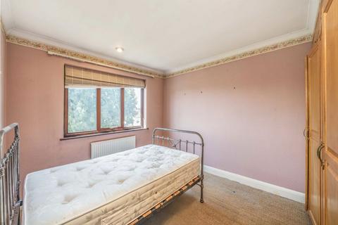 undefined, Norbury Cross, London