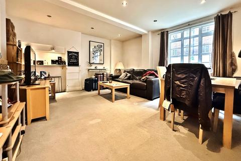 2 bedroom flat to rent, Latymer Court, Hammersmith Road, Hammersmith, W6