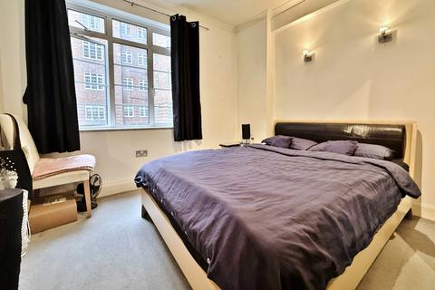 2 bedroom flat to rent, Latymer Court, Hammersmith Road, Hammersmith, W6