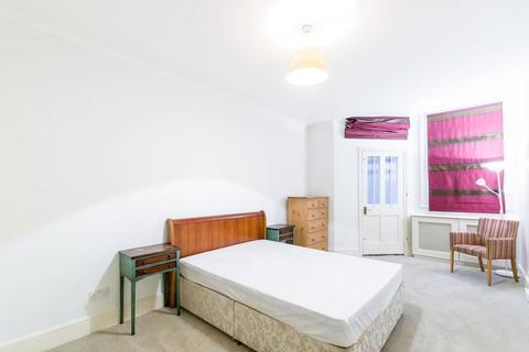 2 bedroom flat to rent, Egerton Gardens, Chelsea, London, SW3