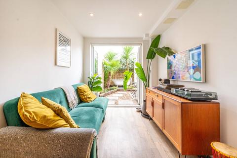 undefined, Kempton Mews, East Ham, LONDON, E6