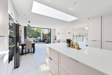 undefined, Bruce Road, Mitcham, CR4