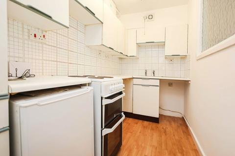 1 bedroom maisonette for sale, Far Highfield, Sutton Coldfield, Birmingham, B76