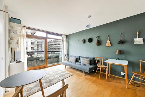 1 bedroom apartment for sale, Ben Jonson House, Barbican EC2Y