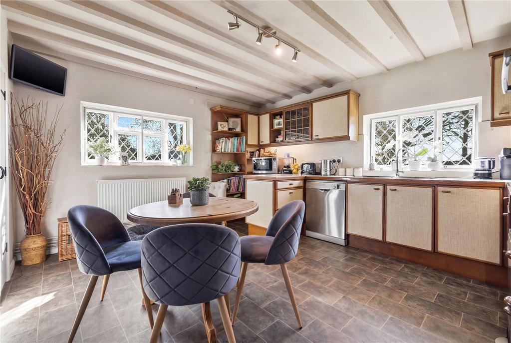 Kitchen/Breakfast