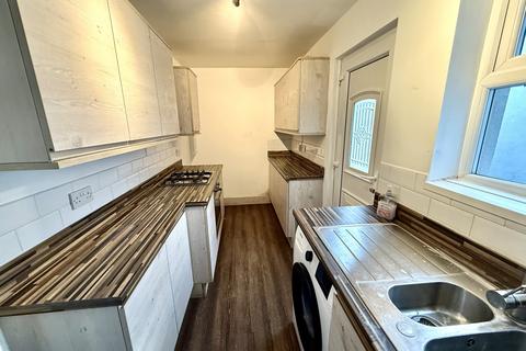 2 bedroom terraced house for sale, Lister Street, Hartlepool
