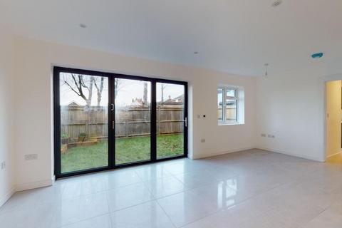 4 bedroom semi-detached house to rent, The Droveway, St. Margarets Bay, Dover, Kent, CT15