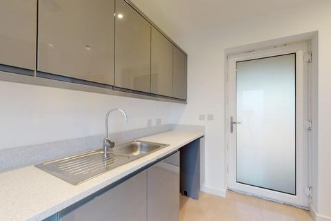 4 bedroom semi-detached house to rent, The Droveway, St. Margarets Bay, Dover, Kent, CT15