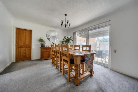undefined, Darby Green Lane, Camberley GU17