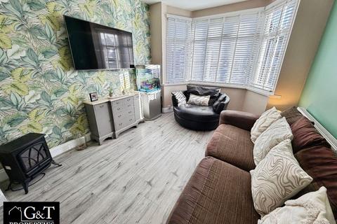 3 bedroom terraced house for sale, Highbury Avenue, Rowley Regis