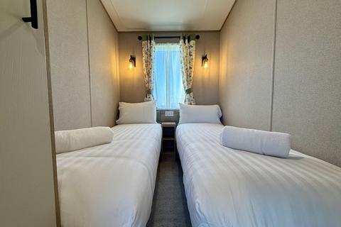 3 bedroom lodge for sale, Malton Road, Pickering YO18