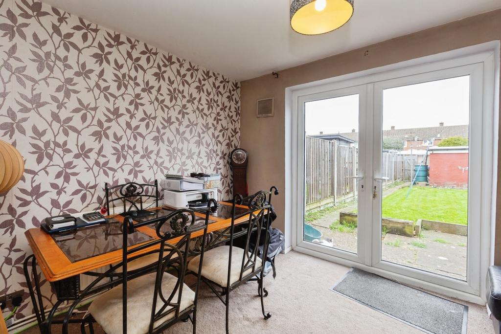 Pbox-IMG.jpg