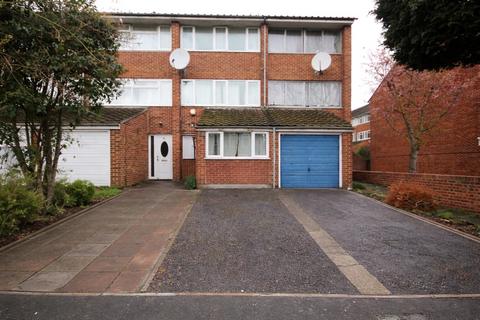 undefined, Addison Road, London, SE25