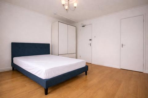 undefined, Addison Road, London, SE25