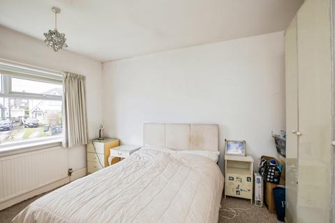 3 bedroom semi-detached house for sale, Mount Avenue, Halifax, West Yorkshire, HX2
