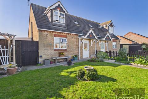2 bedroom semi-detached bungalow for sale, Mumby Meadows, Alford LN13