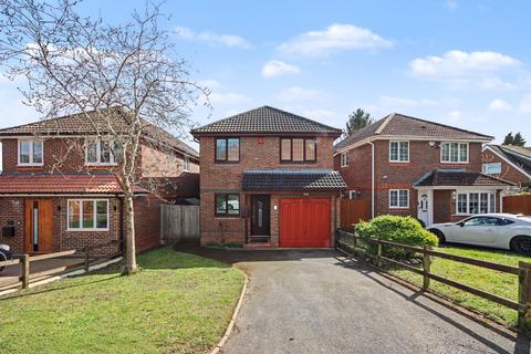 4 bedroom detached house for sale, Westwick Place, Watford, WD25