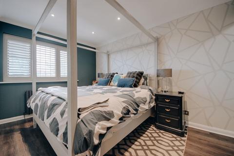 4 bedroom detached house for sale, Westwick Place, Watford, WD25