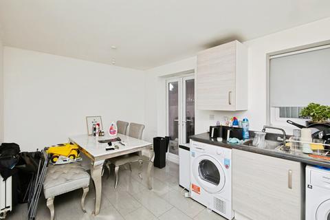 3 bedroom terraced house for sale, Perle Road, Burton-on-Trent, Staffordshire, DE14