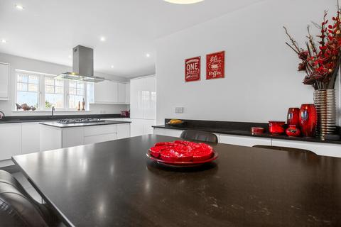 undefined, Turnberry Gardens, Wakefield, WF3
