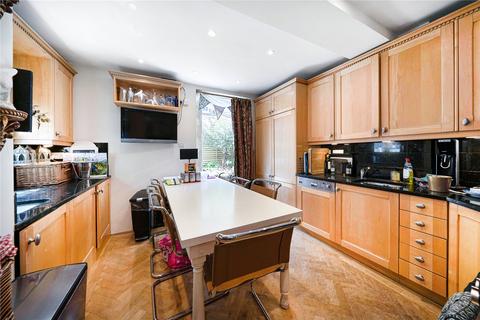 1 bedroom flat for sale, Bina Gardens, London, SW5