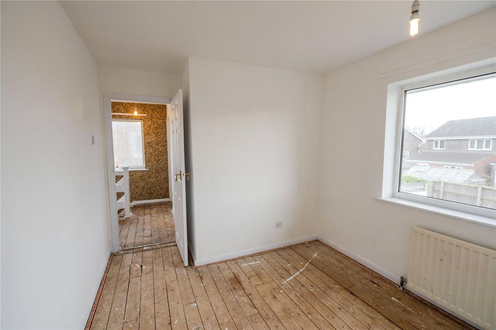 Bedroom 2 (2)