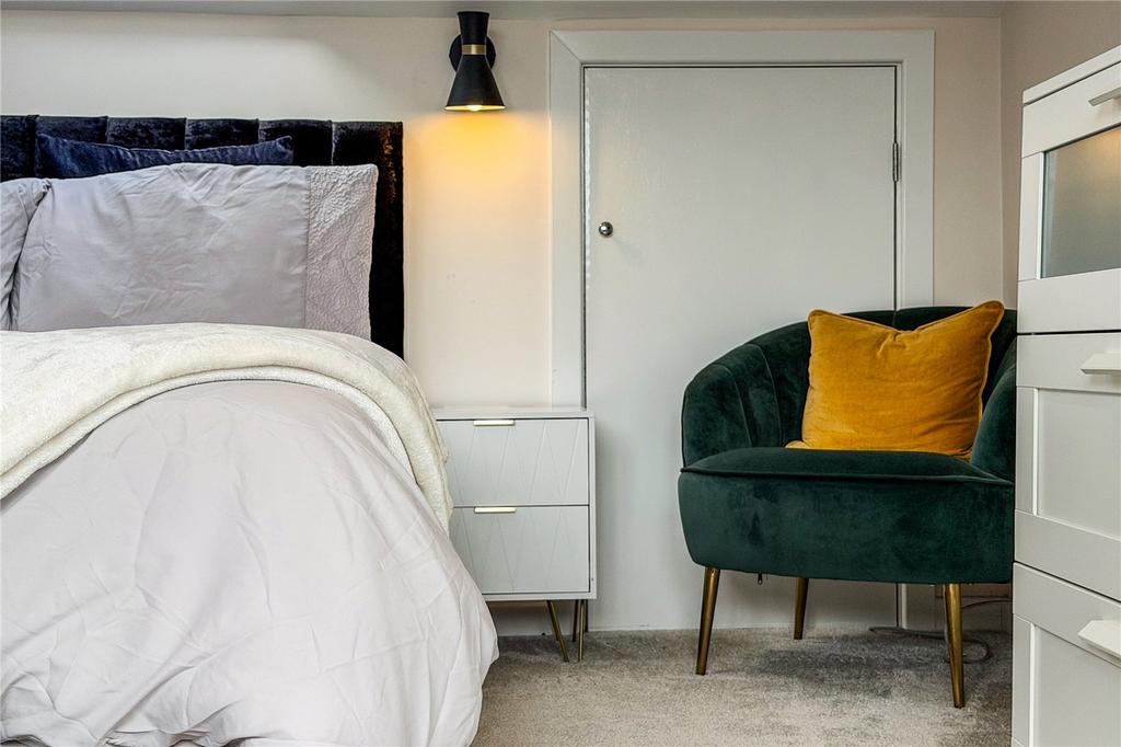 Bed 1