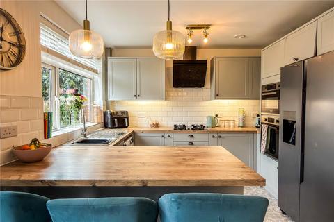 4 bedroom semi-detached house for sale, Meadow Way, Moston, Manchester, M40