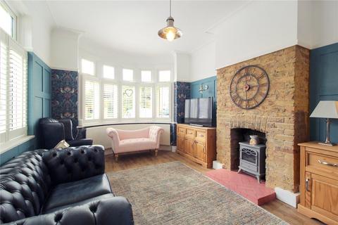3 bedroom bungalow for sale, Carlingford Drive, Westcliff-on-Sea, Essex, SS0