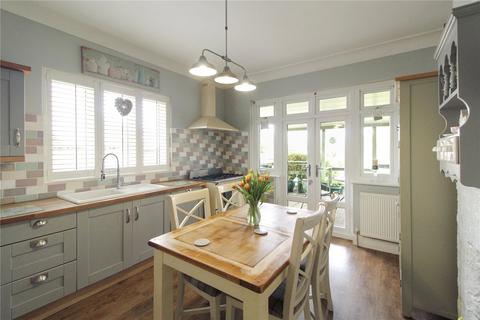 3 bedroom bungalow for sale, Carlingford Drive, Westcliff-on-Sea, Essex, SS0