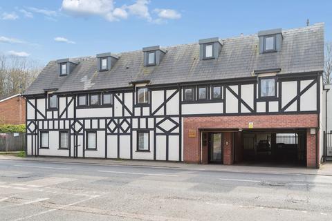 2 bedroom apartment for sale, Uxbridge Road, Rickmansworth, Hertfordshire, WD3