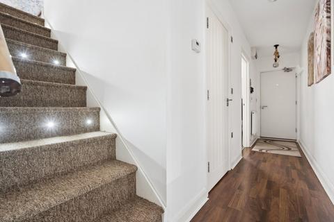 2 bedroom apartment for sale, Uxbridge Road, Rickmansworth, Hertfordshire, WD3