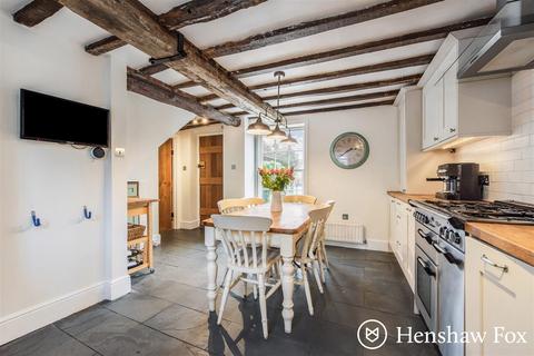 3 bedroom end of terrace house for sale, Cherville Street, Central Romsey, Hampshire