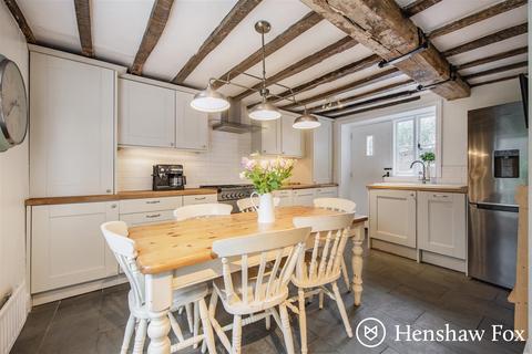 3 bedroom end of terrace house for sale, Cherville Street, Central Romsey, Hampshire